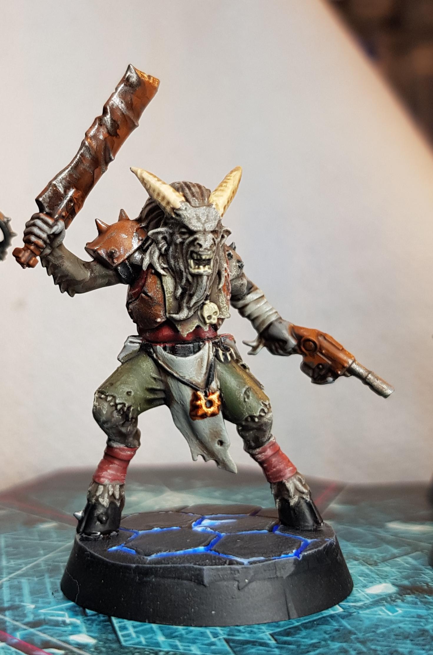 4 Figurine Chaos Beastmen Per Warhammer 40K – Games Workshop – Da Blackstone Fortress